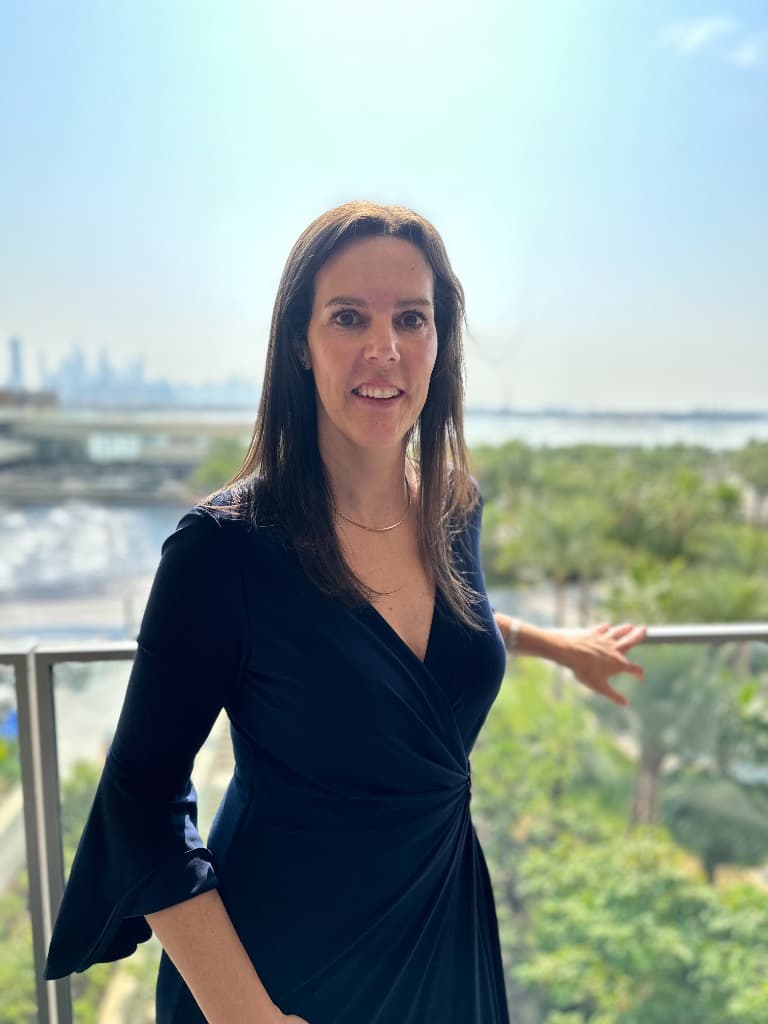 Larissa Steinbach — Founder-led concept